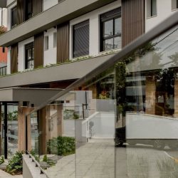 Apartamentos com 50m², 1 quarto, 1 garagem, no bairro Canasvieiras em Florianópolis