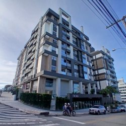 Apartamentos com 45m², 1 quarto, no bairro Estreito em Florianópolis