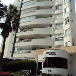 Apartamentos com 156m², 3 quartos, 3 suítes, 2 garagens, no bairro João Paulo em Florianópolis