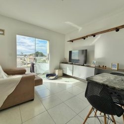 Apartamentos com 63m², 2 quartos, 1 garagem, no bairro Forquilhas em São José