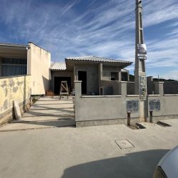 Casa Residencial com 50m², 2 quartos, 2 garagens, no bairro Forquilhas em São José
