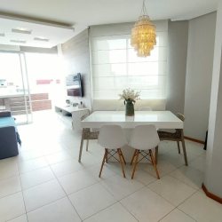 Cobertura com 157m², 2 quartos, 1 suíte, 2 garagens, no bairro Campeche em Florianópolis