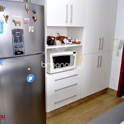 Apartamento com 200m², 3 quartos (sendo 3 suítes), 3 garagens, no bairro Balneário em Florianópolis