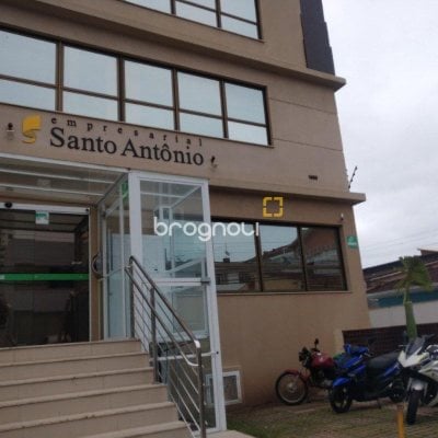 Sala com 36m², 1 garagem, no bairro Barreiros em São José