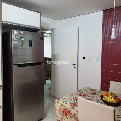 Apartamento com 120m², 3 quartos (sendo 1 suíte), 1 garagem, no bairro Estreito em Florianópolis