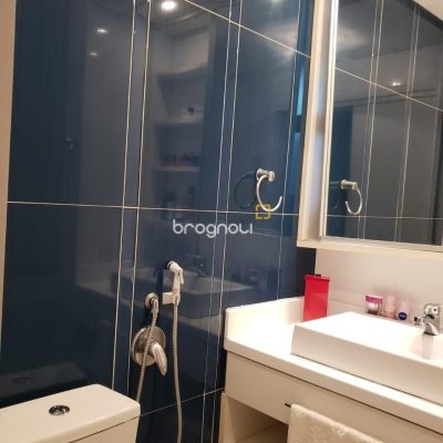 Apartamento com 120m², 3 quartos (sendo 1 suíte), 1 garagem, no bairro Estreito em Florianópolis