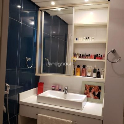 Apartamento com 120m², 3 quartos (sendo 1 suíte), 1 garagem, no bairro Estreito em Florianópolis