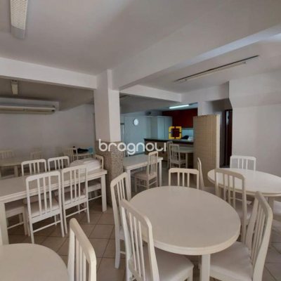 Apartamento com 128m², 3 quartos (sendo 1 suíte), 1 garagem, no bairro Campinas em São José