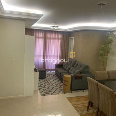 Apartamento com 128m², 3 quartos (sendo 1 suíte), 1 garagem, no bairro Campinas em São José