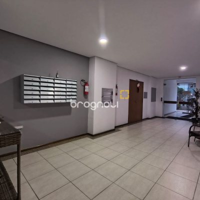 Apartamento com 78m², 3 quartos (sendo 1 suíte), 2 garagens, no bairro Capoeiras em Florianópolis