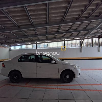 Apartamento com 78m², 3 quartos (sendo 1 suíte), 2 garagens, no bairro Capoeiras em Florianópolis