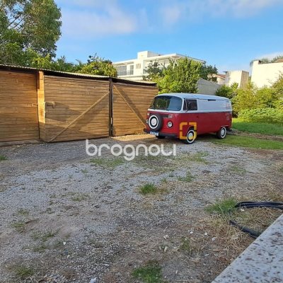 Terreno com 369m², no bairro Ingleses em Florianópolis