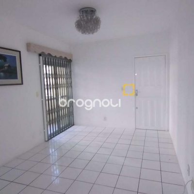 Apartamento com 53m², 2 quartos, 1 garagem, no bairro Capoeiras em Florianópolis