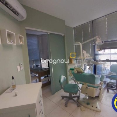 Sala com 54m², 1 garagem, no bairro Centro em Florianópolis