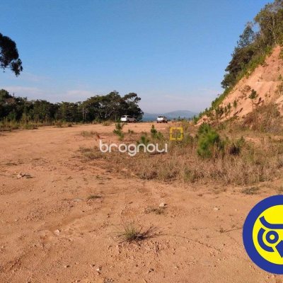 Terreno com 10170m², no bairro São Miguel em Biguaçu