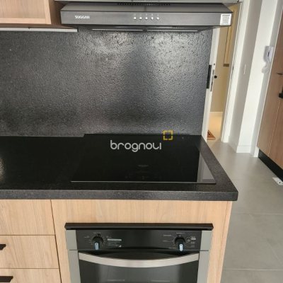 Apartamento com 31m², 1 quarto, 1 garagem, no bairro Centro em Florianópolis