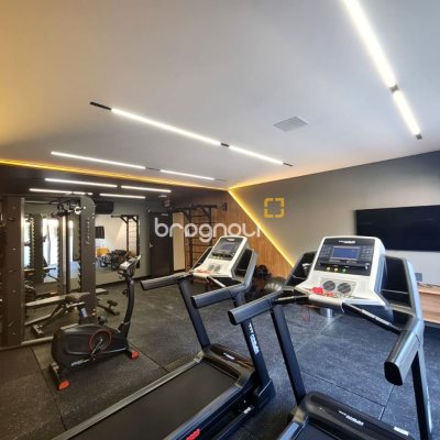 Apartamento com 31m², 1 quarto, 1 garagem, no bairro Centro em Florianópolis