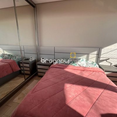 Apartamento com 135m², 3 quartos (sendo 1 suíte), 1 garagem, no bairro Canasvieiras em Florianópolis