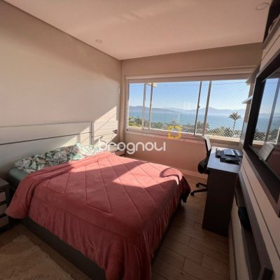 Apartamento com 135m², 3 quartos (sendo 1 suíte), 1 garagem, no bairro Canasvieiras em Florianópolis