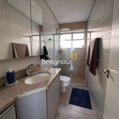 Apartamento com 135m², 3 quartos (sendo 1 suíte), 1 garagem, no bairro Canasvieiras em Florianópolis