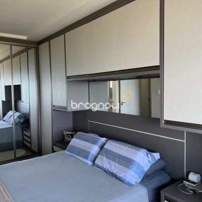 Apartamento com 135m², 3 quartos (sendo 1 suíte), 1 garagem, no bairro Canasvieiras em Florianópolis