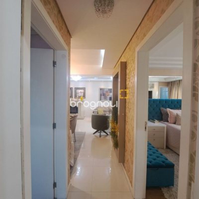 Apartamento com 100m², 3 quartos (sendo 1 suíte), 2 garagens, no bairro Jardim Atlântico em Florianópolis