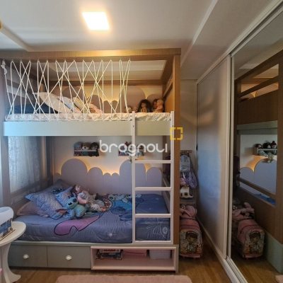 Apartamento com 100m², 3 quartos (sendo 1 suíte), 2 garagens, no bairro Jardim Atlântico em Florianópolis