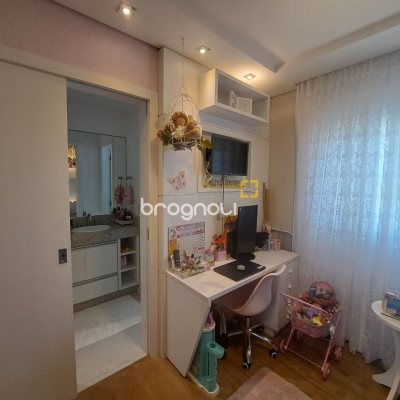 Apartamento com 100m², 3 quartos (sendo 1 suíte), 2 garagens, no bairro Jardim Atlântico em Florianópolis