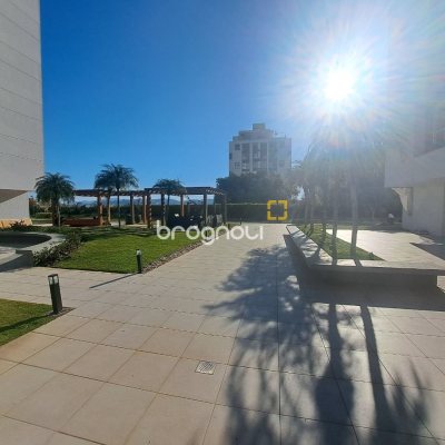 Apartamento com 100m², 3 quartos (sendo 1 suíte), 2 garagens, no bairro Jardim Atlântico em Florianópolis