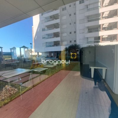 Apartamento com 100m², 3 quartos (sendo 1 suíte), 2 garagens, no bairro Jardim Atlântico em Florianópolis