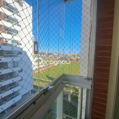 Apartamento com 100m², 3 quartos (sendo 1 suíte), 2 garagens, no bairro Jardim Atlântico em Florianópolis