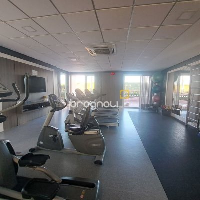 Apartamento com 100m², 3 quartos (sendo 1 suíte), 2 garagens, no bairro Jardim Atlântico em Florianópolis
