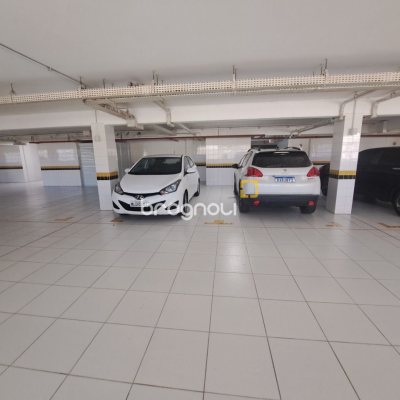 Apartamento com 100m², 3 quartos (sendo 1 suíte), 2 garagens, no bairro Jardim Atlântico em Florianópolis