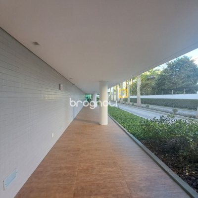Apartamento com 100m², 3 quartos (sendo 1 suíte), 2 garagens, no bairro Jardim Atlântico em Florianópolis