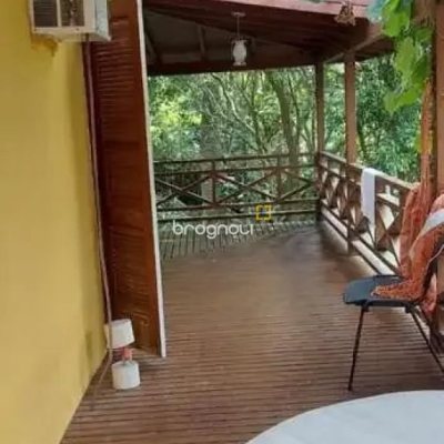 Sítio com 118m², 3 quartos (sendo 1 suíte), 4 garagens, no bairro Vargem do Bom Jesus em Florianópolis