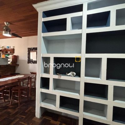 Casa com 107m², 3 quartos (sendo 1 suíte), 1 garagem, no bairro Centro em Florianópolis
