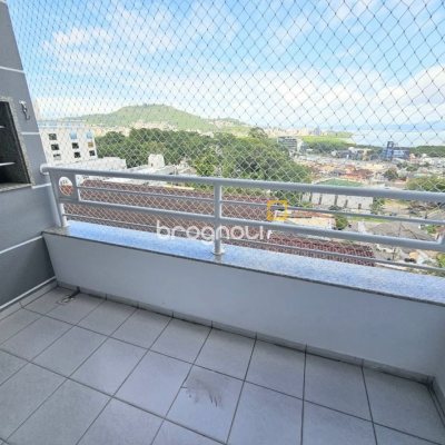 Apartamento com 49m², 1 quarto, 1 garagem, no bairro Itacorubi em Florianópolis
