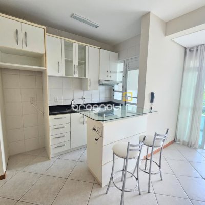 Apartamento com 49m², 1 quarto, 1 garagem, no bairro Itacorubi em Florianópolis