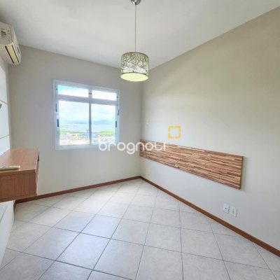Apartamento com 49m², 1 quarto, 1 garagem, no bairro Itacorubi em Florianópolis