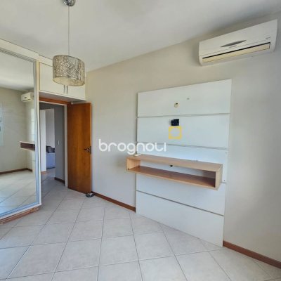 Apartamento com 49m², 1 quarto, 1 garagem, no bairro Itacorubi em Florianópolis