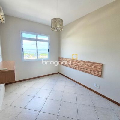 Apartamento com 49m², 1 quarto, 1 garagem, no bairro Itacorubi em Florianópolis
