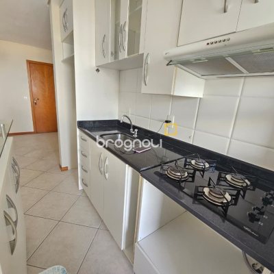 Apartamento com 49m², 1 quarto, 1 garagem, no bairro Itacorubi em Florianópolis