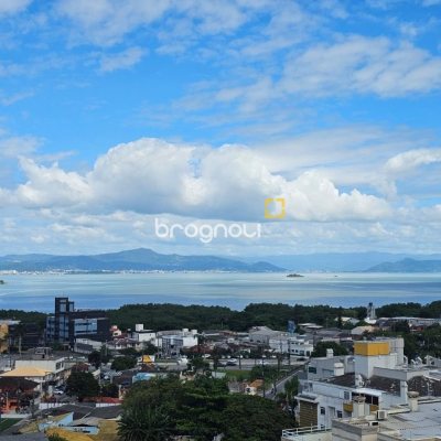 Apartamento com 49m², 1 quarto, 1 garagem, no bairro Itacorubi em Florianópolis