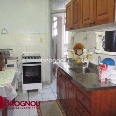 Apartamento com 88m², 3 quartos, no bairro Centro em Florianópolis
