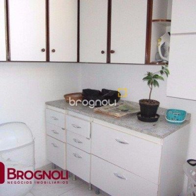 Apartamento com 88m², 3 quartos, no bairro Centro em Florianópolis
