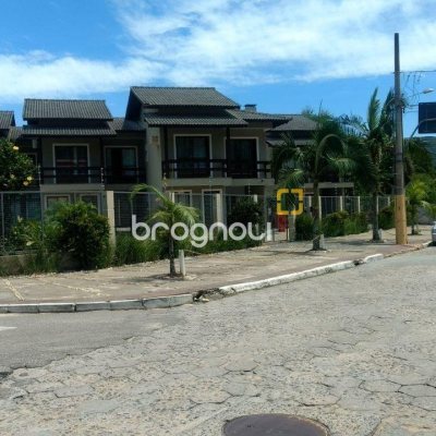 Casa com 1400m², 28 quartos, no bairro Lagoa da Conceição em Florianópolis