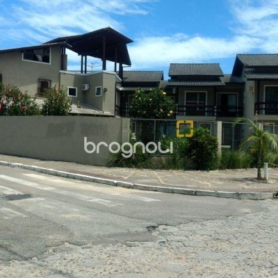 Casa com 1400m², 28 quartos, no bairro Lagoa da Conceição em Florianópolis