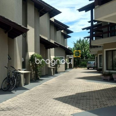 Casa com 1400m², no bairro Lagoa da Conceição em Florianópolis