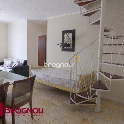 Cobertura com 163m², 3 quartos (sendo 1 suíte), 2 garagens, no bairro Trindade em Florianópolis