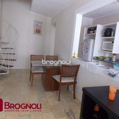 Cobertura com 163m², 3 quartos (sendo 1 suíte), 2 garagens, no bairro Trindade em Florianópolis